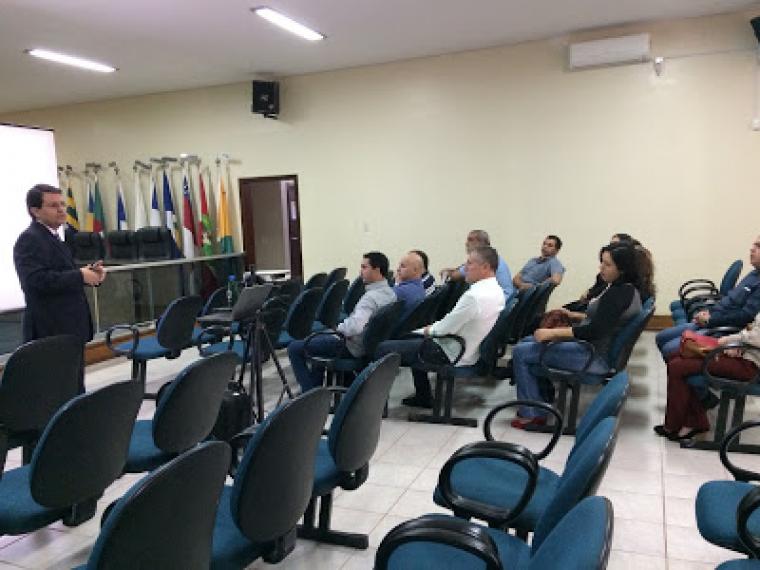  ATUARIAL PARTICIPA DE REUNIÃO COM REPRESENTANTES DO PREVIBAÍ 